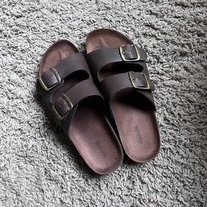 Sonoma sandals. Woman’s  Only worn once. Size 8